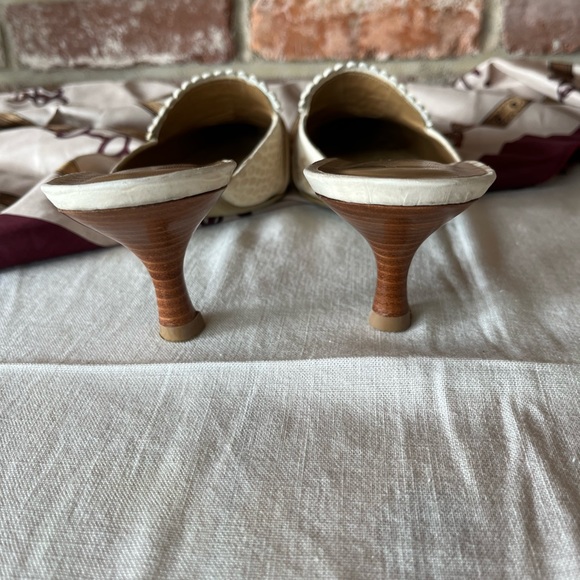 Stuart Weitzman Crocodile Embossed Leather Mule 9N - Picture 6 of 12